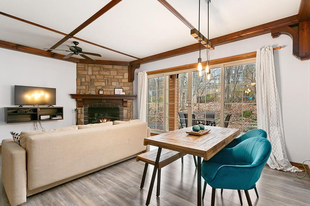 Le Manoir 106-7 By Escapades Tremblant Apartment มงต์-ทร็องบล็องต์ ภายนอก รูปภาพ